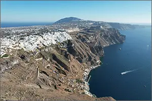 The Best Hotels and Resorts in The Island of Santorini a wonderful place to visit