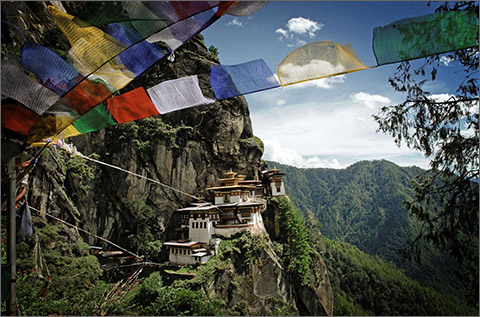 Hike To The Tiger’s Nest Travel Guide and Expert Itineraries Thom Bissett The Fussy Flyer with &Beyond